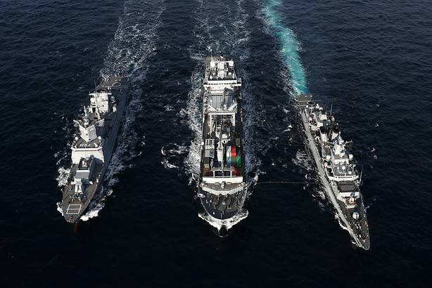How to win at battleship